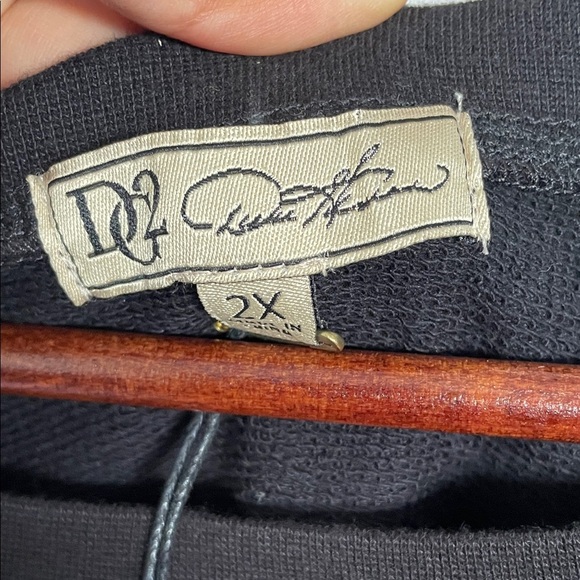 D&G Black Knit Top womens size 2X - Picture 2 of 6